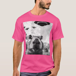 Camiseta Engraçado Tee Capybara Selfie Com Ufos Estranho