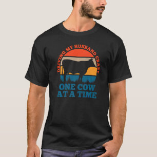Camiseta Enlouquecendo meu marido uma bezerra de cada vez