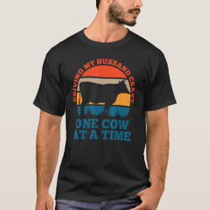 Camiseta Enlouquecendo meu marido uma bezerra de cada vez