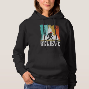 Camiseta Enquanto o mundo procura dinheiro procure vida
