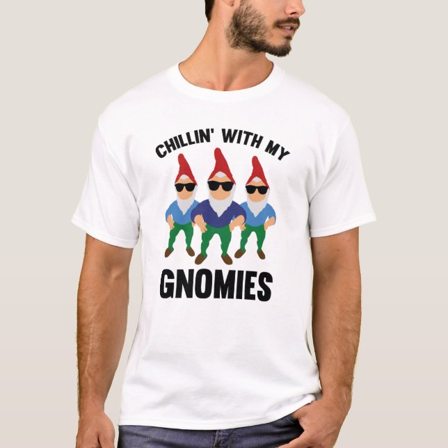 Camiseta Enrolando Com Meus Gnomos (Frente)