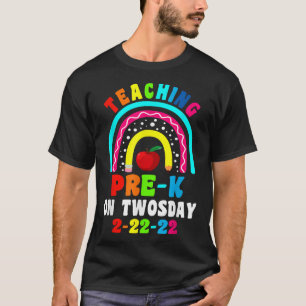 Camiseta Ensinando PréK Na Segunda-Feira 2222022 Na Segunda
