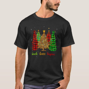Camiseta Ensinar amor inspira árvore de Natal com xadrez ve