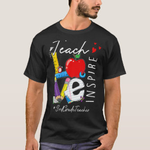 Camiseta Ensinar Amor Inspira Professor do 3º Grau Primeiro