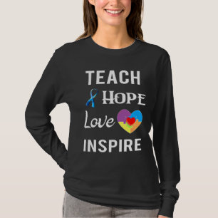 Camiseta Ensinar Esperança do Amor Inspira Consciência do A