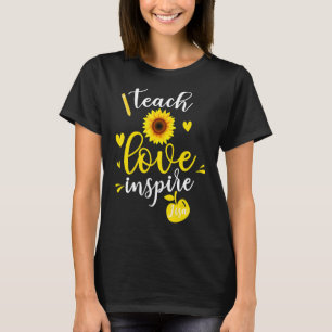 Camiseta Ensinar O Amor A Voltar À Aula