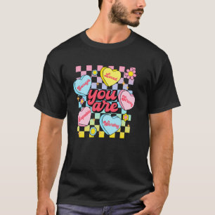 Camiseta Ensine Retro Você É Amado Digno O Suficiente Doce 