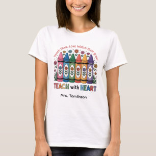 Camiseta ENSINO Colorido Personalizado com CORAÇÃO