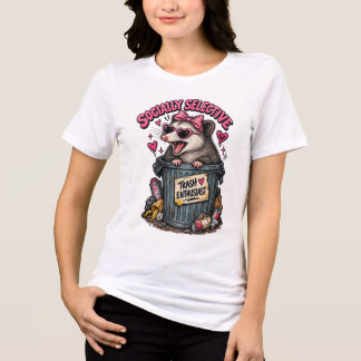 Camiseta Entusiasta de Lixo Socialmente Seletivo Gambá Fofo