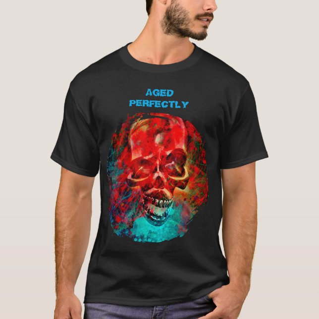 Camiseta Envelhecido Perfeitamente. Desenho de caveira (Frente)