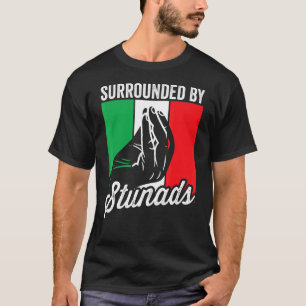 Camiseta Envolvido Por Stunads Sarcascates Mulheres Italian