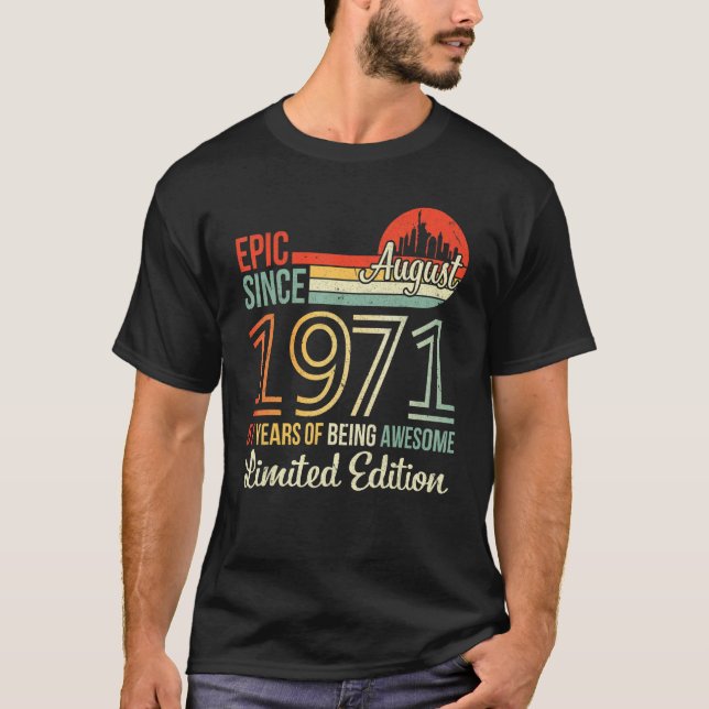 Camiseta Epic Desde Agosto De 1971 51 Anos De Esforço L (Frente)