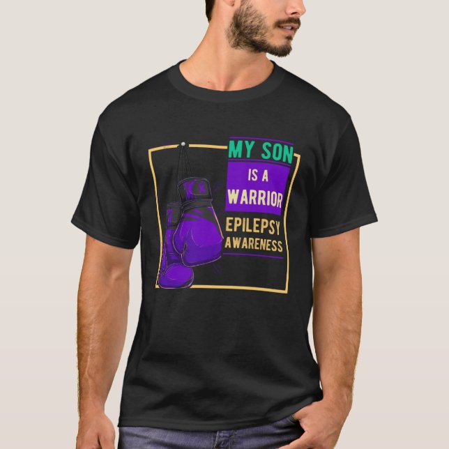 Camiseta Epilepsy Awareness Day Purple Ribbon Proud Mom Dad (Frente)
