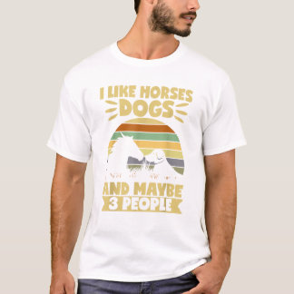 Camiseta Equestre Andando Eu Gosto De Cães De Cavalo E Talv