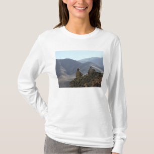 Camiseta equipamento de comunicações do funcionamento dos