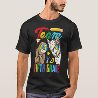 Camiseta Equipe 5º Ano Preguiça Com Lhama Primeiro Dia De A