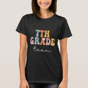 Camiseta Equipe da 7ª Série Retro Groovy Mulheres Feliz Pri