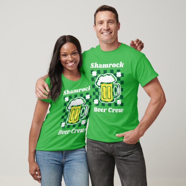 Camiseta Equipe da Cerveja Shamrock (Unissex)