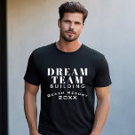Camiseta Equipe da Dream Construindo Funcionário Preto e Br<br><div class="desc">Equipe de Sonhos - Equipe Construindo T-shirt de funcionários brancos e pretos. Esta camiseta montada pela equipe é perfeita para os funcionários que participam das atividades e exercícios de construção da equipe. Use-o para funcionários da empresa. O texto é branco. Personalize a T-shirt com os seus dados, as fontes, o...</div>