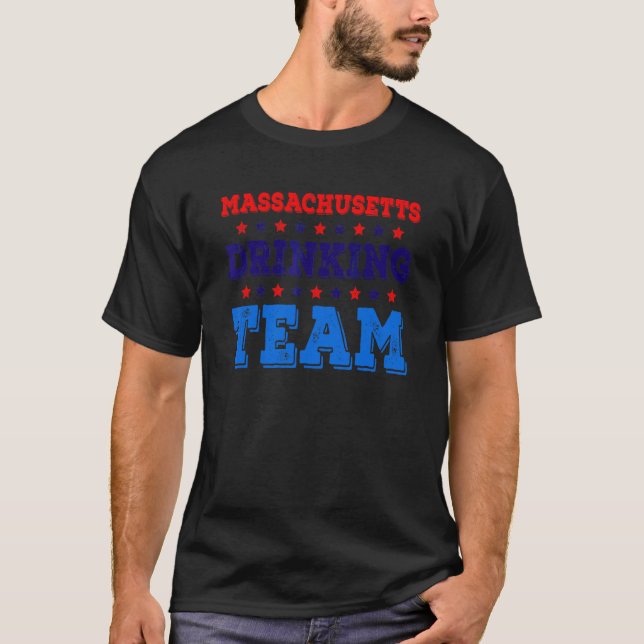 Camiseta Equipe de Bebida de Massachusetts Orgulho do Estad (Frente)