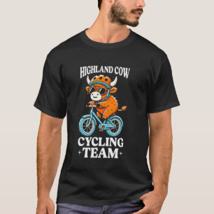 Camiseta Equipe de Ciclismo Highland Cow andando de Bicicle