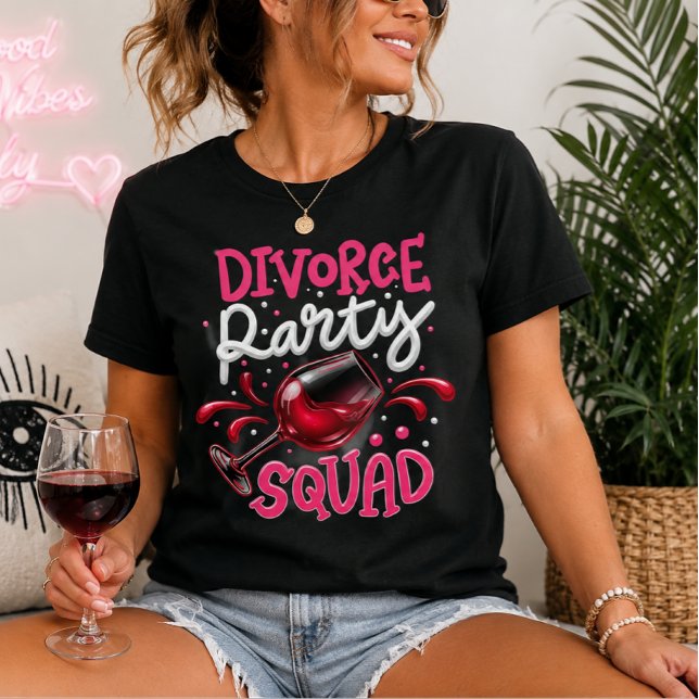 Camiseta Equipe de Festa de Divórcio Divertida Celebração A (Criador carregado)