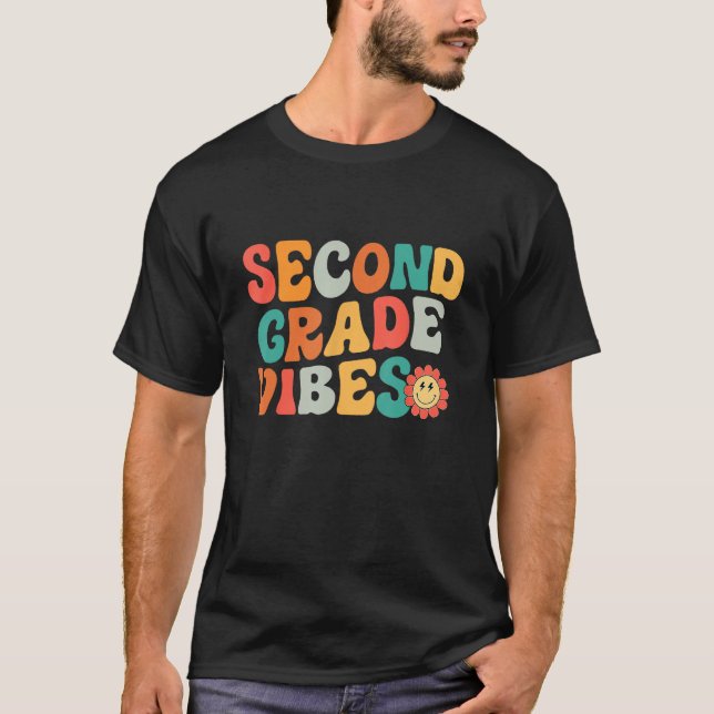 Camiseta Equipe De Nível De segundo De Vibes De Segundo Gra (Frente)