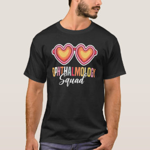 Camiseta Equipe de Oftalmologia Óculos Coração Médico de Ol