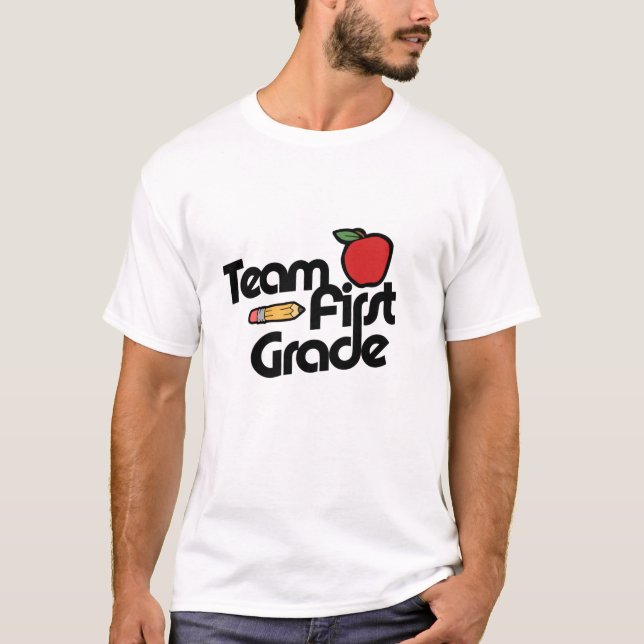 Camiseta Equipe do 1º ano de volta aos professores da escol (Frente)