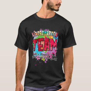 Camiseta Equipe Do Jardim De Infância Como Uma Equipe Norma