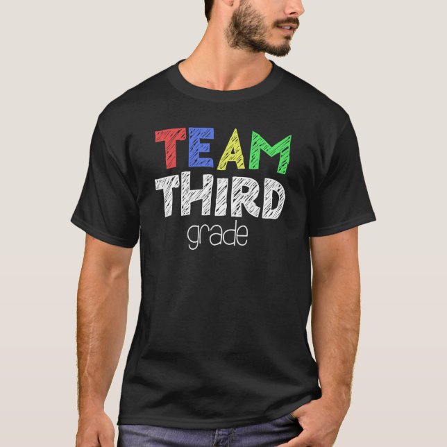 Camiseta Equipe do terceiro grau - 3º ano de volta à escola (Frente)
