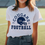 Camiseta Equipe Marinho Azul e Cinza de Futebol Personaliza<br><div class="desc">Camisa de futebol da Frente e Traseira Personalizada para a Mãe - mostrada na Design de Branco para mães de futebol mostra um capacete de futebol com texto esportivo que pode ser personalizado para o nome do time, o sobrenome do filho e o seu número de camisa. As cinzas prateadas...</div>