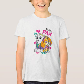 Camiseta Equipe Pata Cachorrinhos Fofos Corações Gráficos