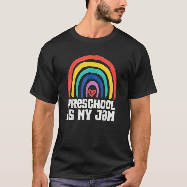 Camiseta Equipe Pré-Escolar É Meu Arco-Íris Pré K Professor (Frente)