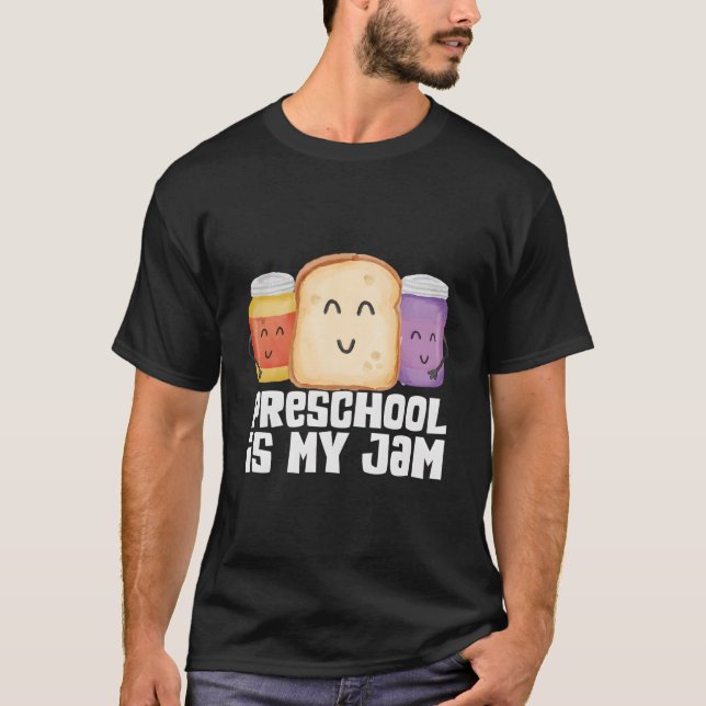 Camiseta Equipe Pré-Escolar É Minha Equipe Arco-Íris Pré-K  (Frente)