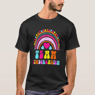 Camiseta Equipe Professora de Jardim de Infância Coração em