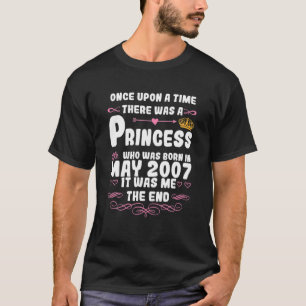 Camiseta Era Uma Vez Uma Princesa. Maio 2007 Bi