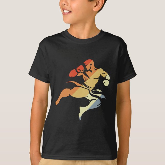 Camiseta Esboço de Menino de Kickboxing Visual dos Anos 90  (Frente)