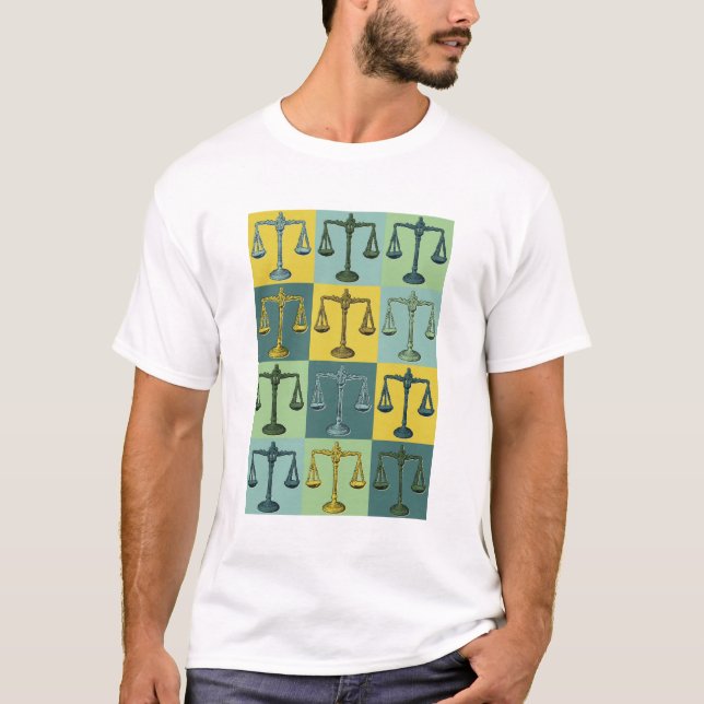 Camiseta Escalas de Tee da Justiça (Frente)