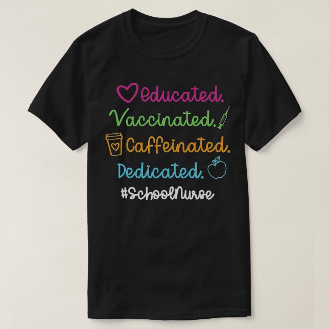 Camiseta Escola Dedicada Nu Educada Vacinada Caffinada (Frente do Design)