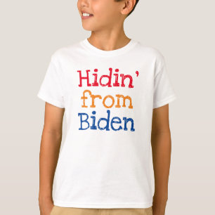 Camiseta Escondindo-se de Biden Funny Kids