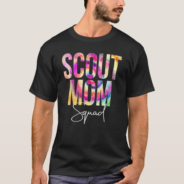 Camiseta Escoteiro Mãe Esquadrão Tie De Volta Para A Appre  (Frente)