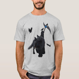 Camiseta Escuro com guardião e corvos