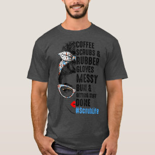 Camiseta Esfregões De Café E Luvas De Borracha Enfermeiras