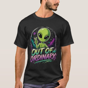 Camiseta Espacial Retro com Símbolo de Paz Alien