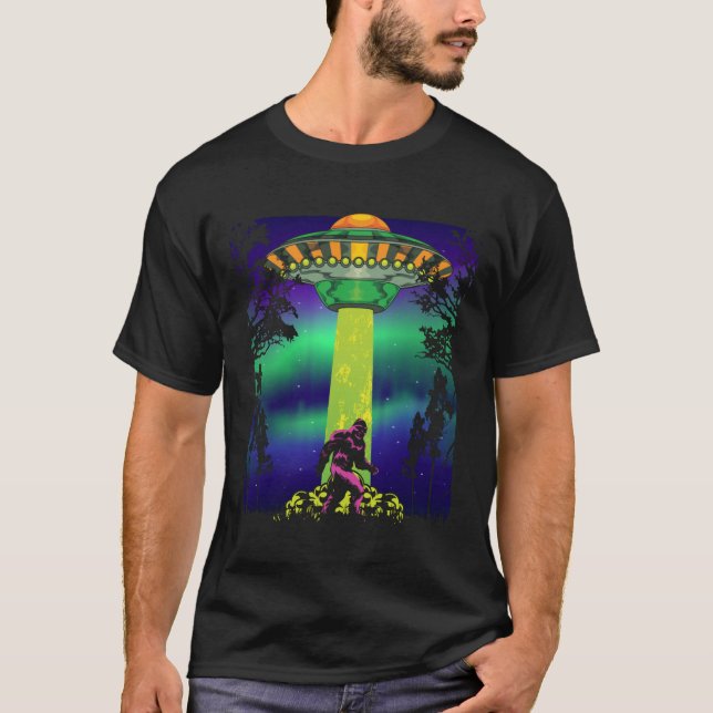Camiseta Espaço Bigfoot Sem Identificação de Abdução de Obj (Frente)