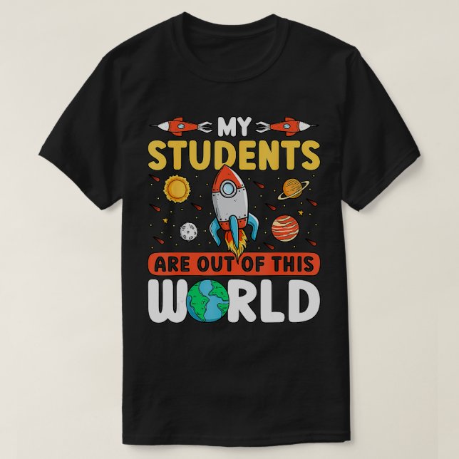 Camiseta Espaço De Professores Os Meus Estudantes Estão For (Frente do Design)