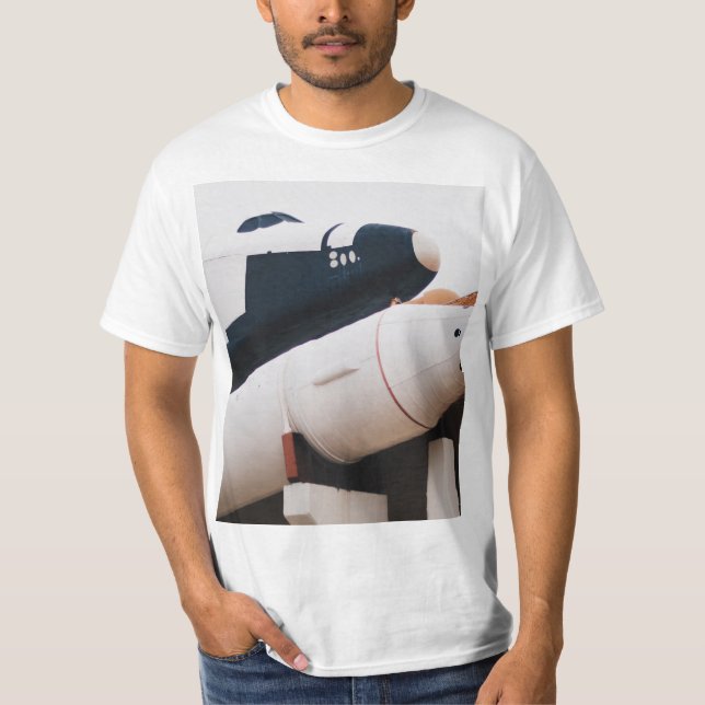 Camiseta Espaço Exterior (Frente)