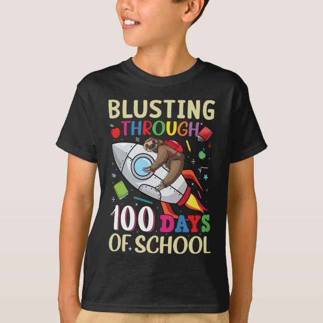 Camiseta Espancando Por 100 Dias Da Escola 2023 (Frente)