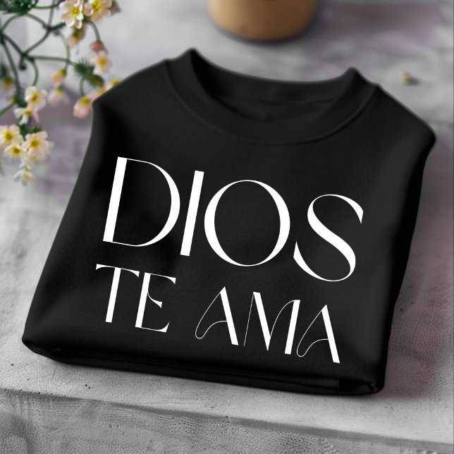 Camiseta Espanhola Cristã Dios Te Ama (Criador carregado)